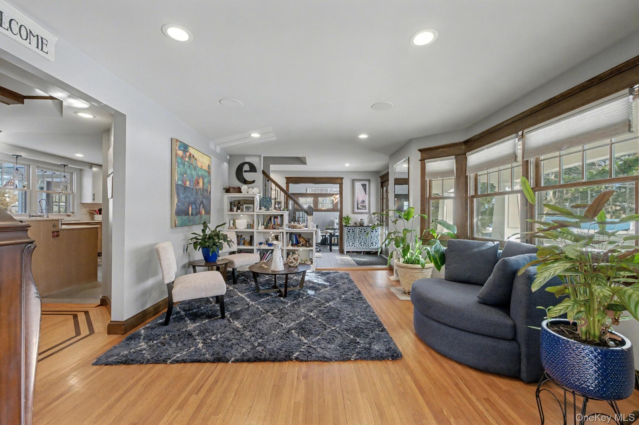 #9 photo, 2 Greg Lane, East Northport , NY 11731