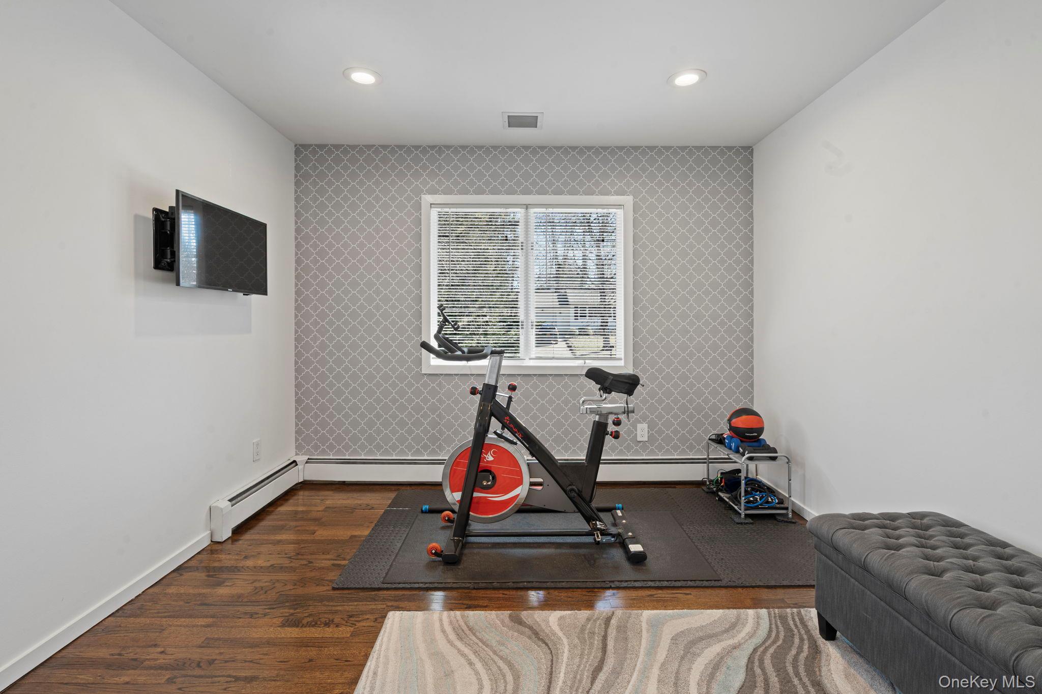 #17 photo, 25 Cliff Road, سوفولك Wading River , NY 11792