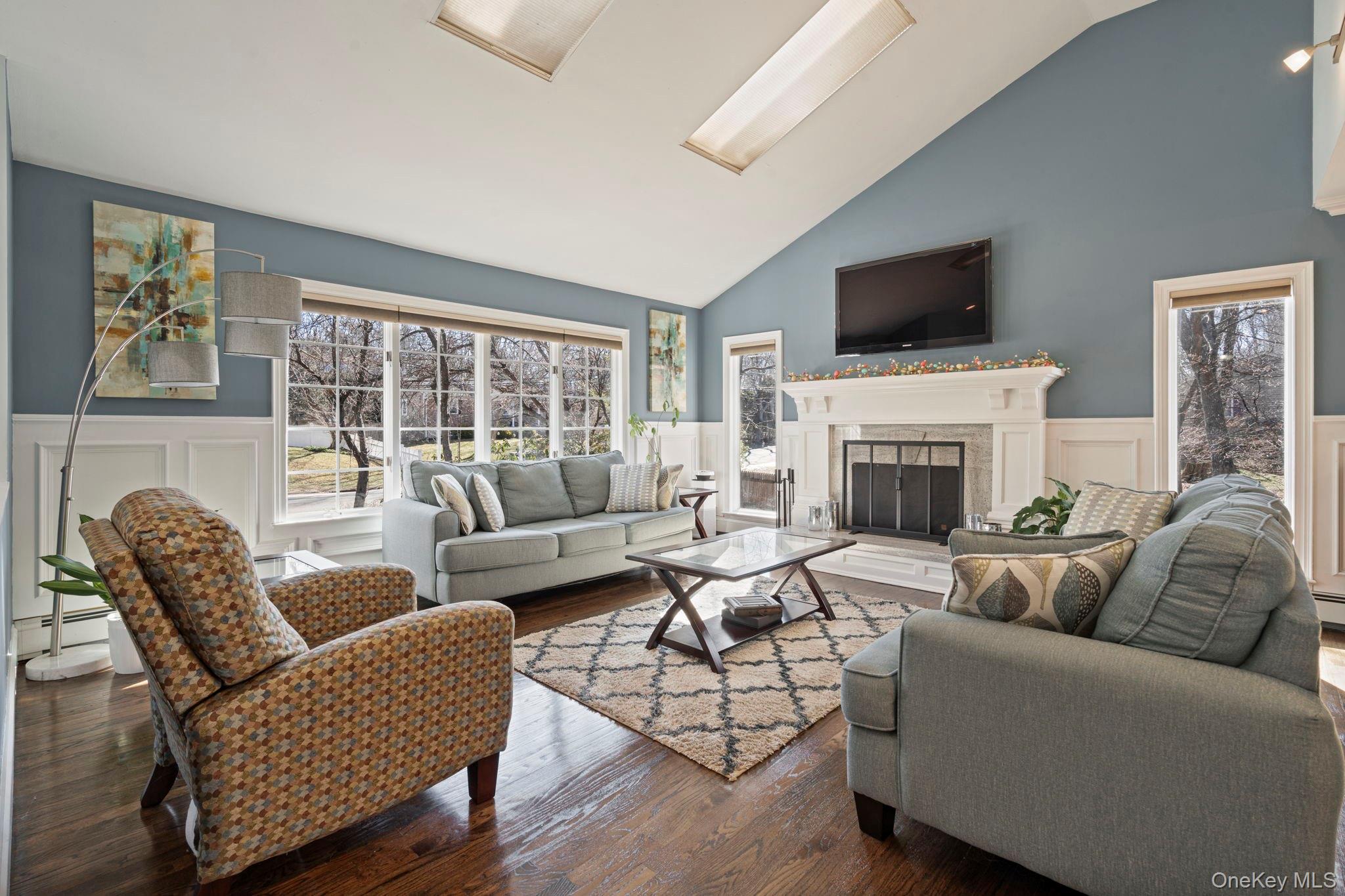 #3 photo, 25 Cliff Road, سوفولك Wading River , NY 11792