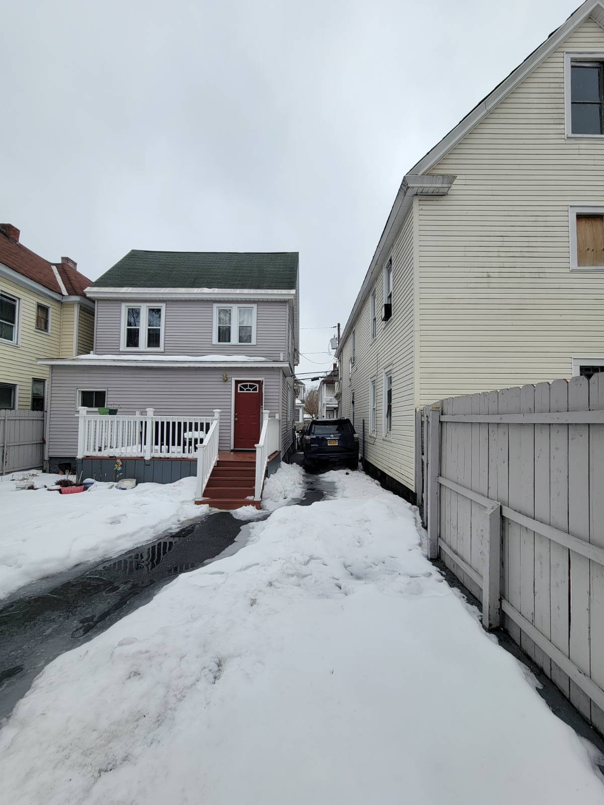 #24 photo, 91 Robinson Street, Schenectady , NY 12304