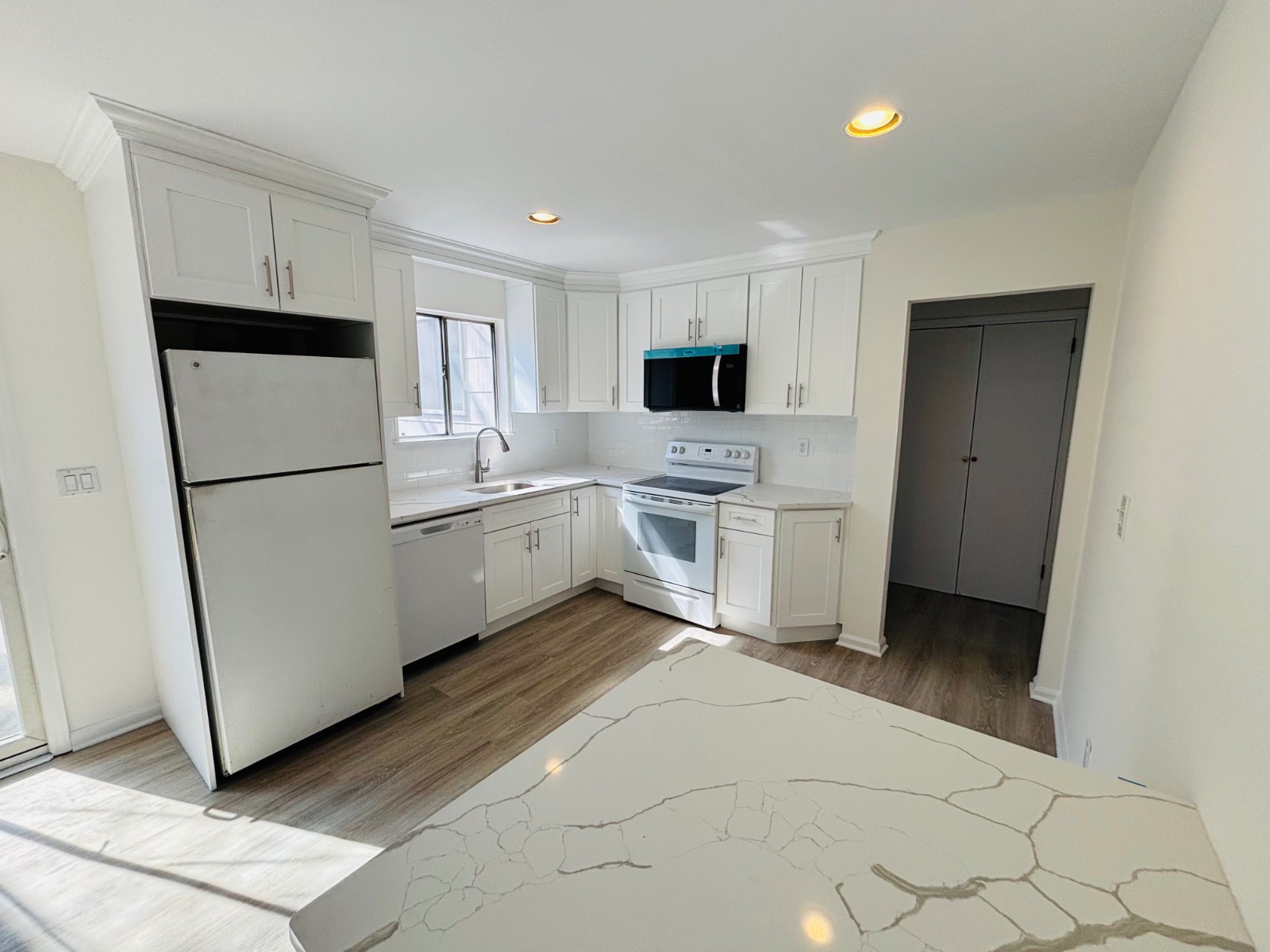 #3 photo, 21 Anstice st, Oyster Bay , NY 11771