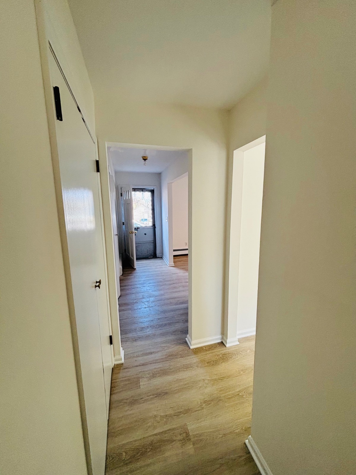 #8 photo, 21 Anstice st, Oyster Bay , NY 11771