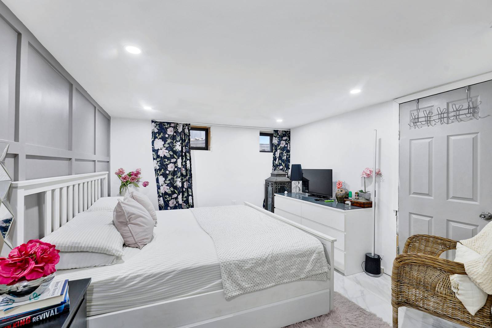 #20 photo, 469 east 40 street, Little Caribbean , NY 11203