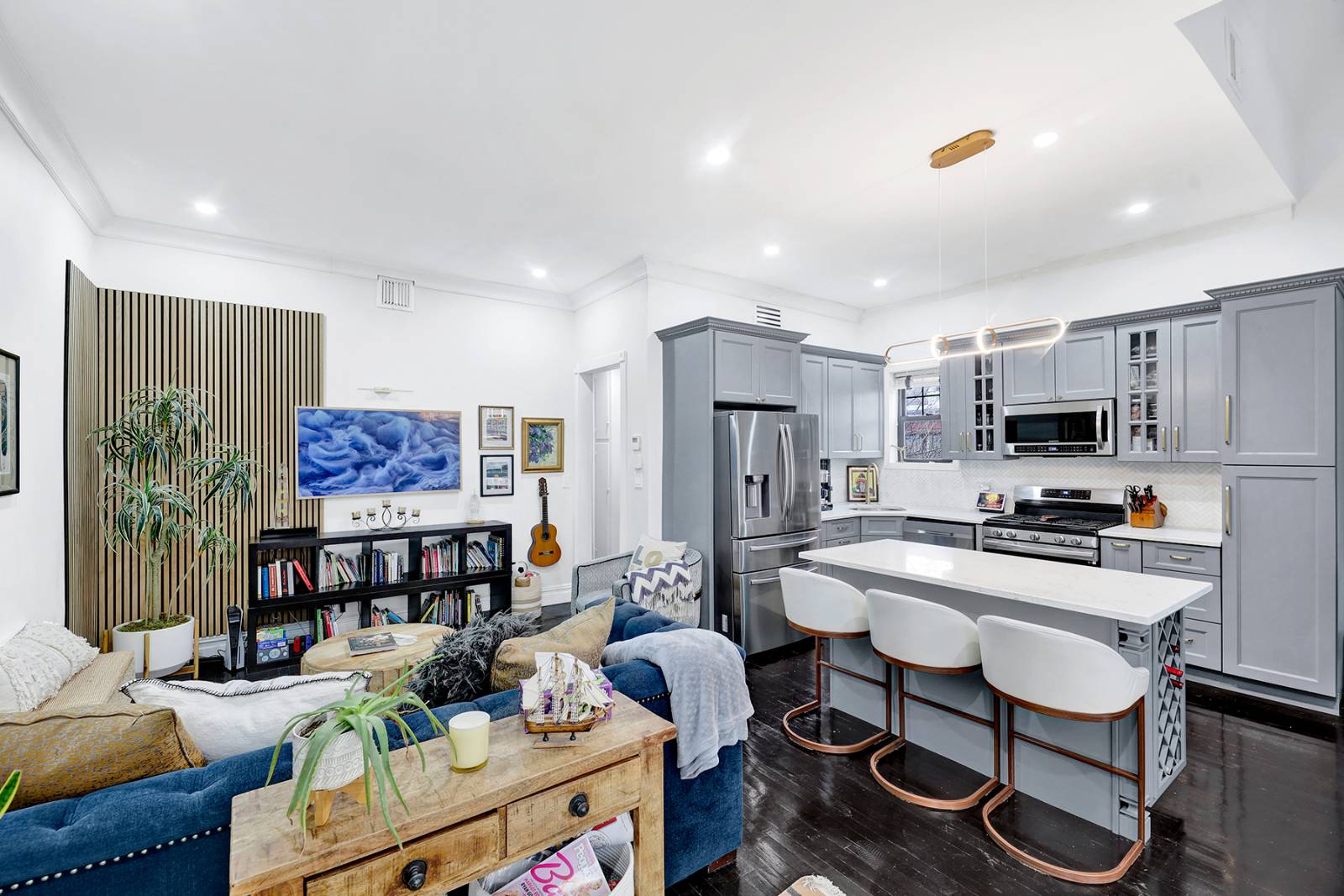 #5 photo, 469 east 40 street, Little Caribbean , NY 11203