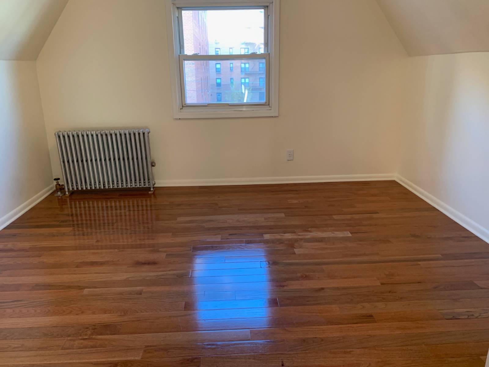 #6 photo, 146th Street & 34th Ave, 法拉盛 Flushing , NY 11354