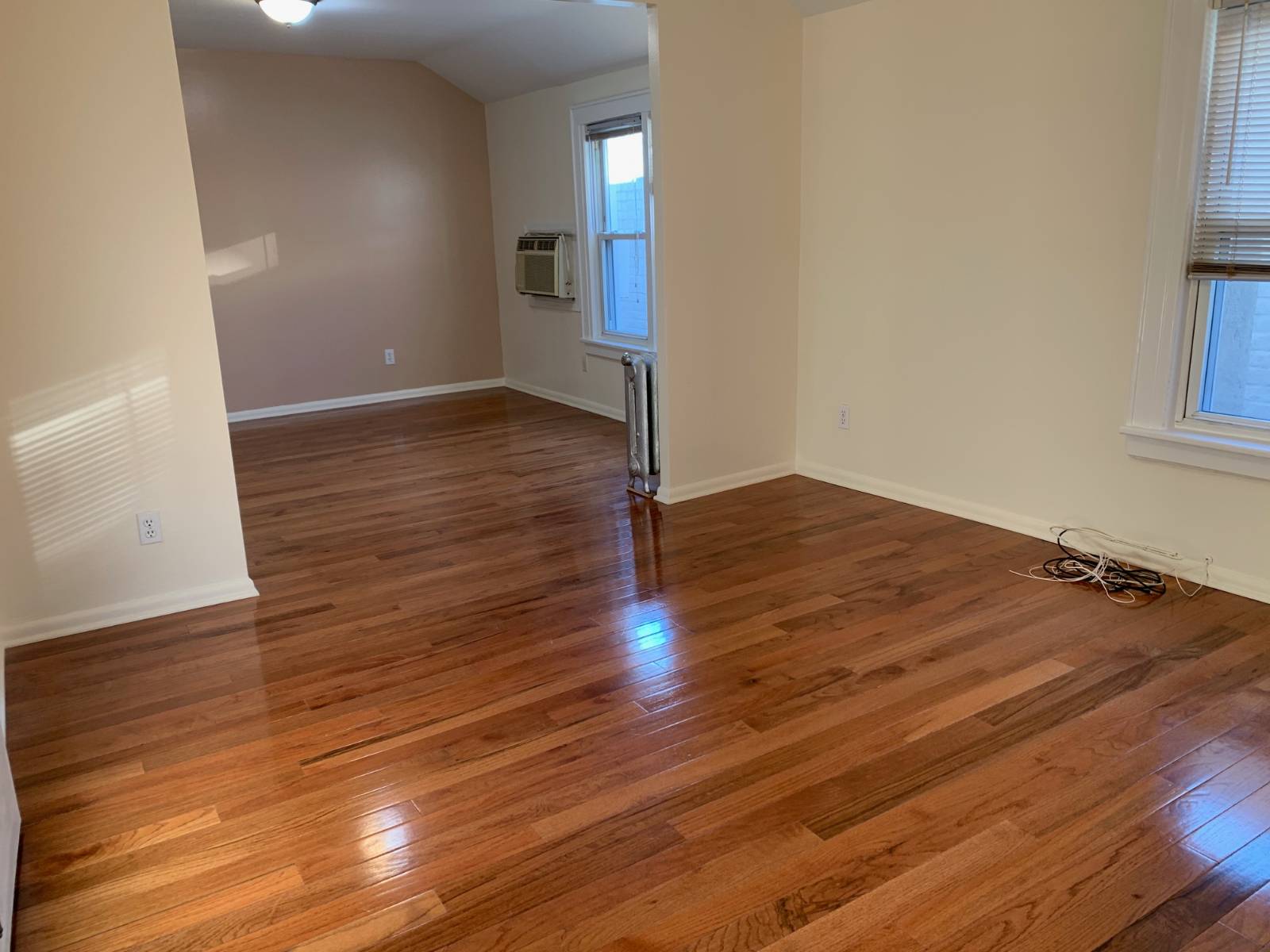 #8 photo, 146th Street & 34th Ave, 法拉盛 Flushing , NY 11354