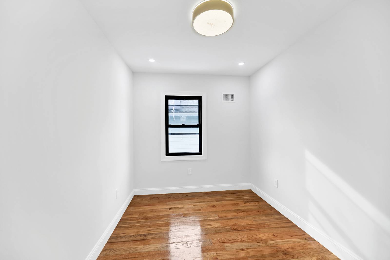 #15 photo, 109-28 212 street, Queens Village , NY 11429