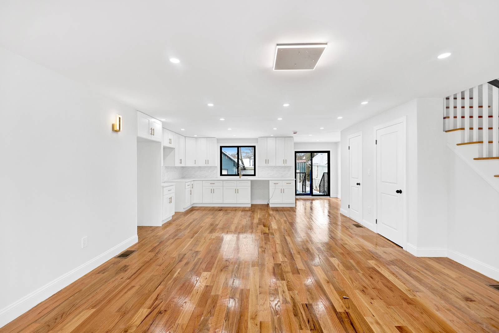 #23 photo, 109-28 212 street, Queens Village , NY 11429