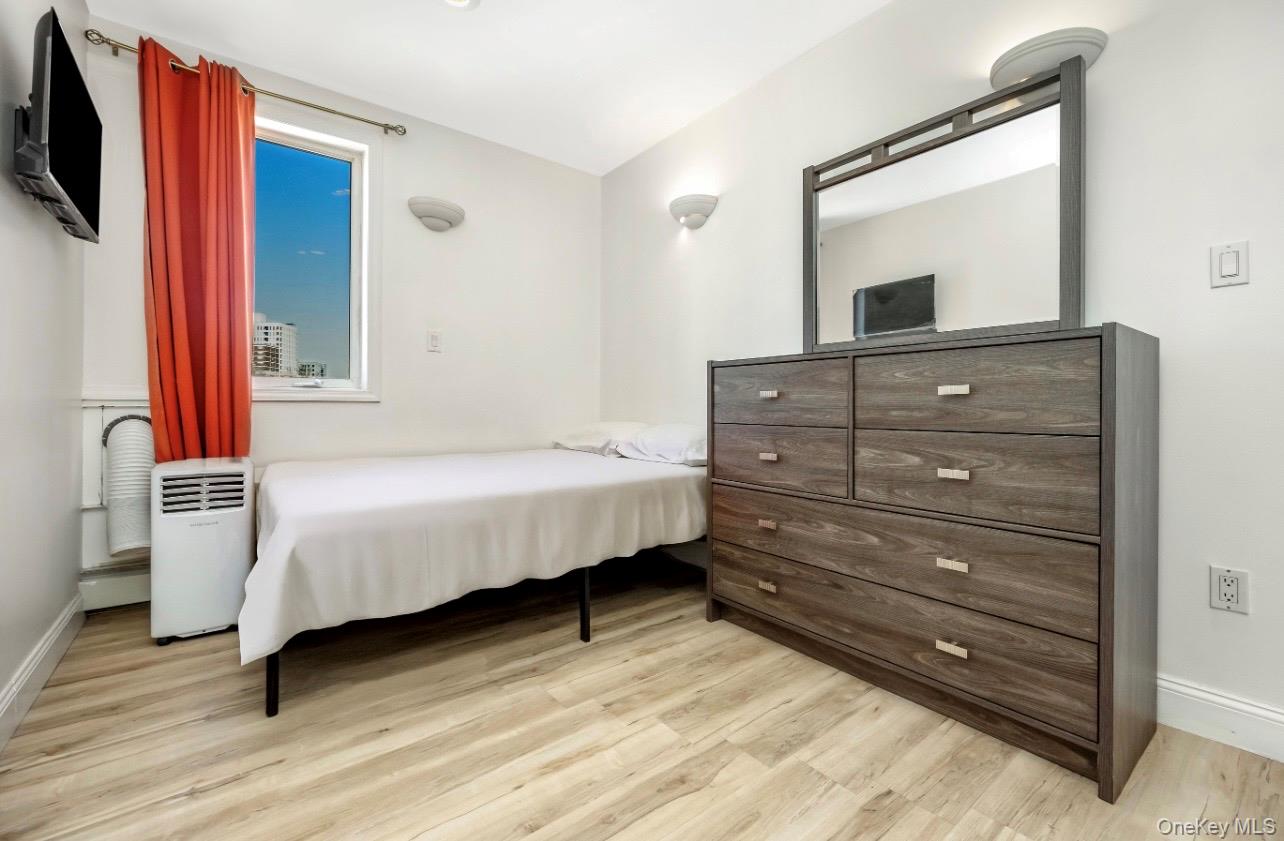 #10 photo, 1155 Welling Court, 뉴욕퀸즈 Astoria , NY 11102