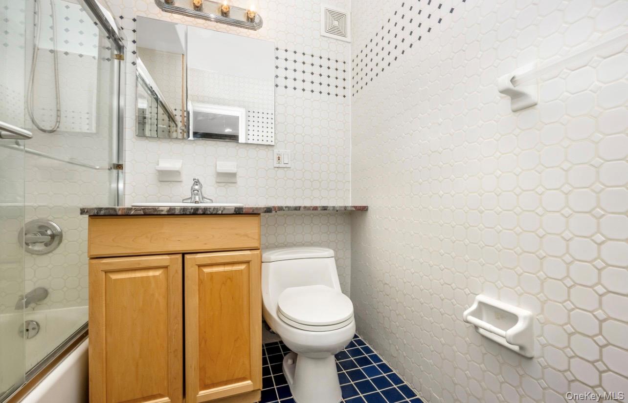 #11 photo, 1155 Welling Court, 뉴욕퀸즈 Astoria , NY 11102