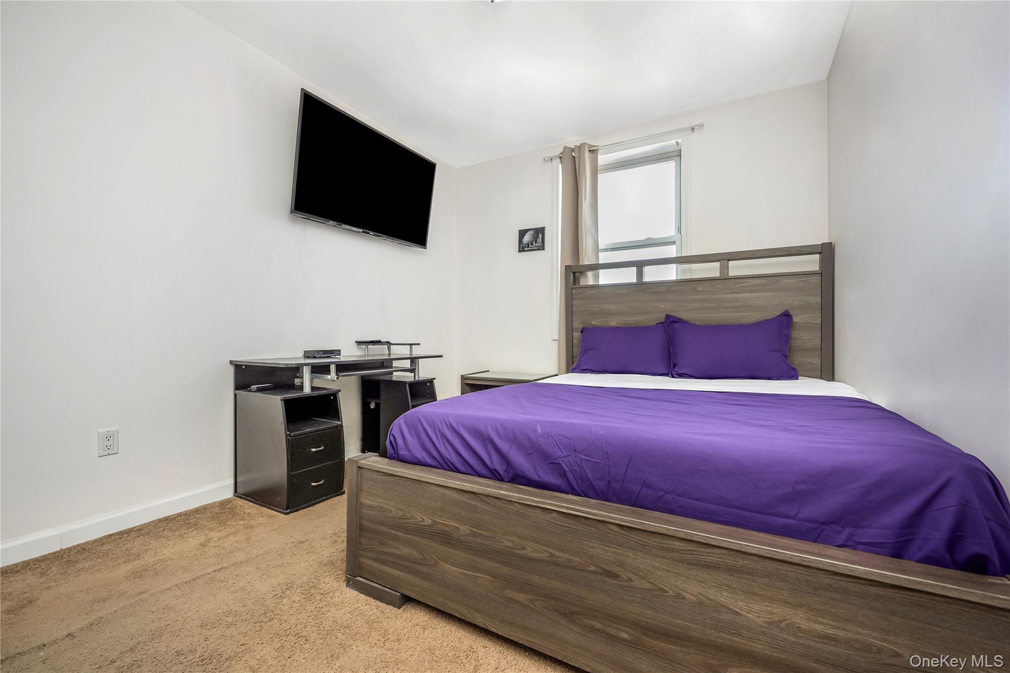 #12 photo, 1155 Welling Court, 뉴욕퀸즈 Astoria , NY 11102