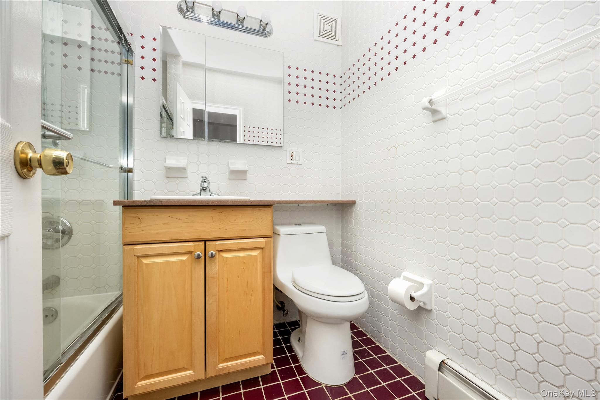 #6 photo, 1155 Welling Court, 뉴욕퀸즈 Astoria , NY 11102