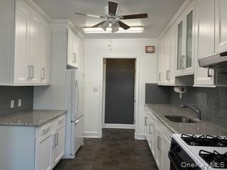 #12 photo, 225 Maple Avenue, Rockville Centre , NY 11570