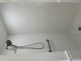 #19 photo, 225 Maple Avenue, Rockville Centre , NY 11570