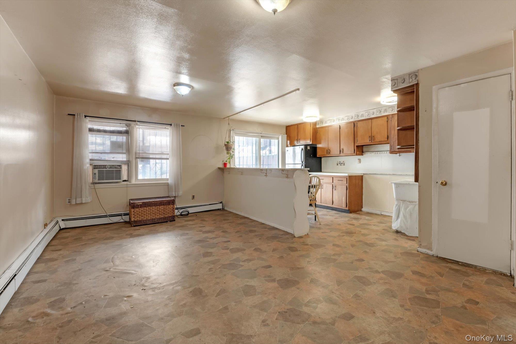 #18 photo, 14464 25th Road, Flushing , NY 11354