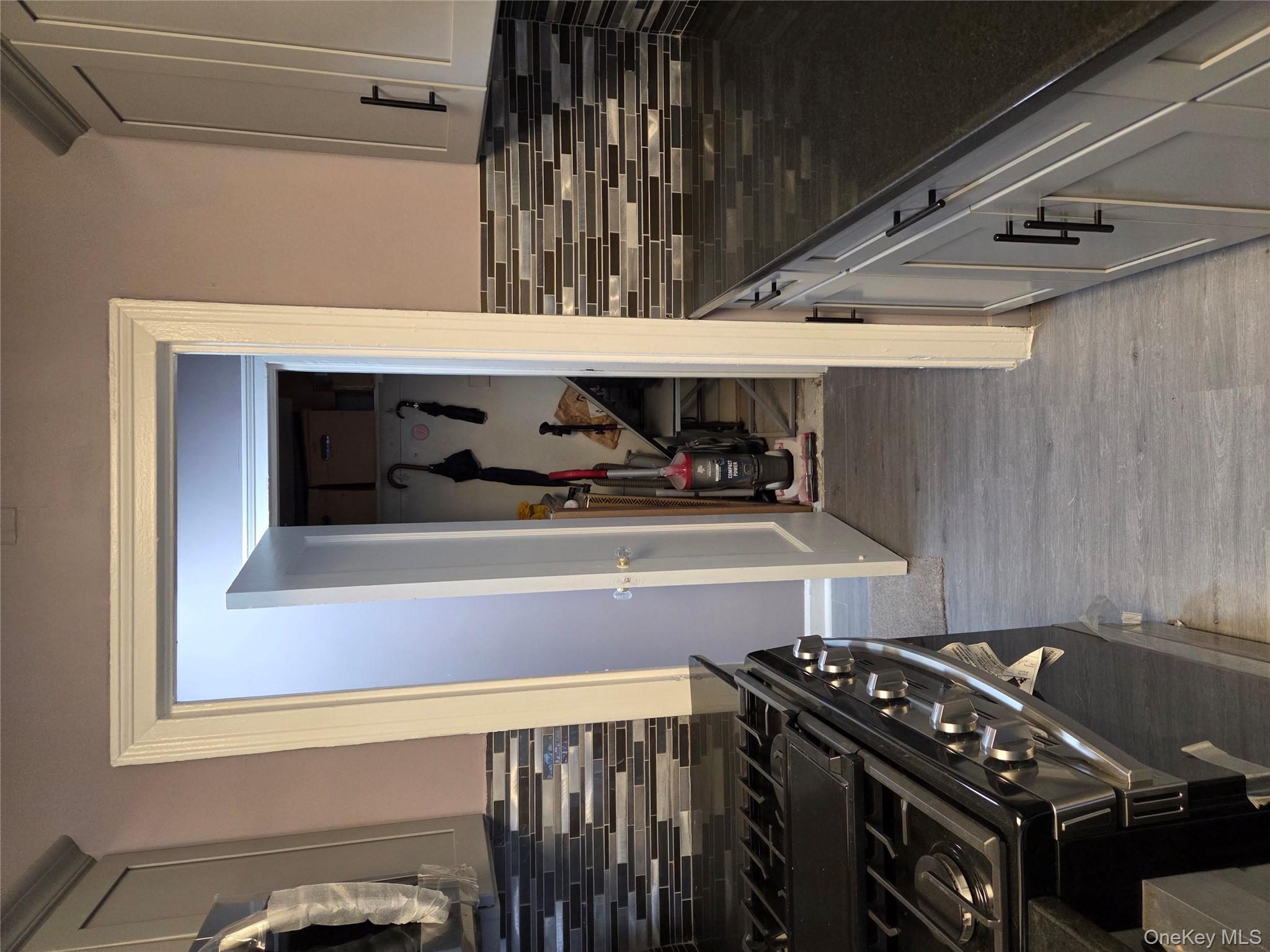 #9 photo, 3069 HOBART Street, Woodside , NY 11377