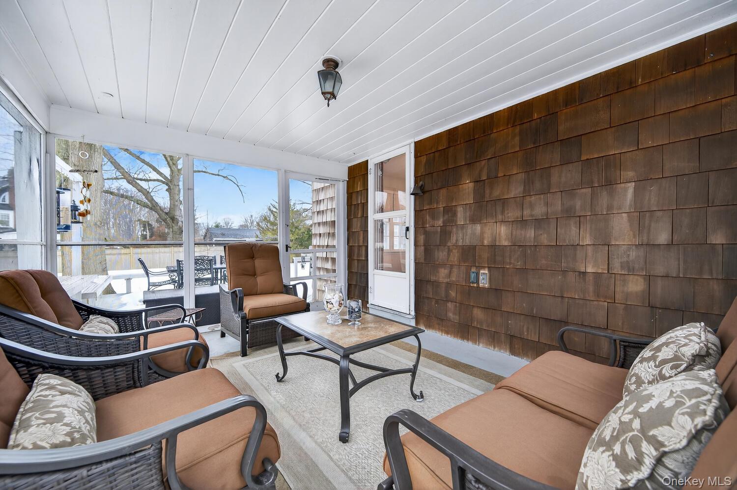 #7 photo, 4 Colonial Court, سوفولك Bay Shore , NY 11706