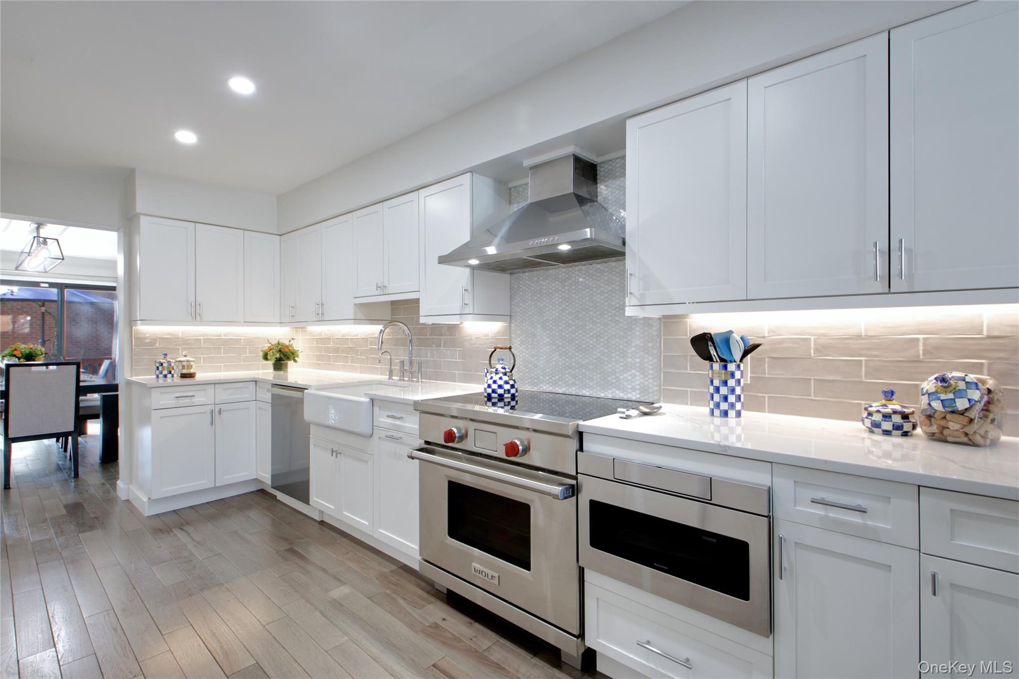 #1 photo, 40 Cricket Club Drive, ناسو Roslyn , NY 11576