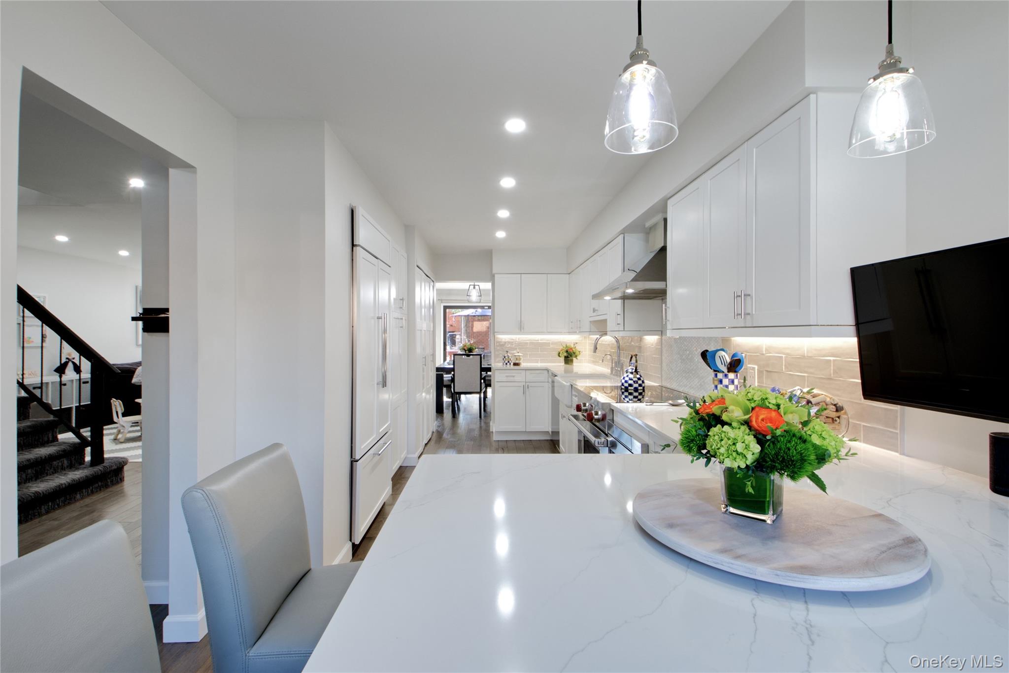 #4 photo, 40 Cricket Club Drive, ناسو Roslyn , NY 11576