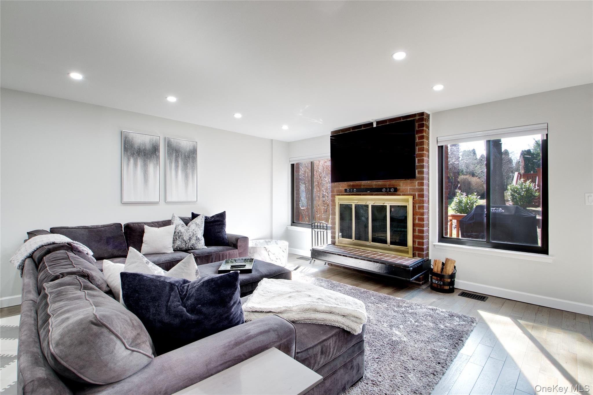 #9 photo, 40 Cricket Club Drive, ناسو Roslyn , NY 11576