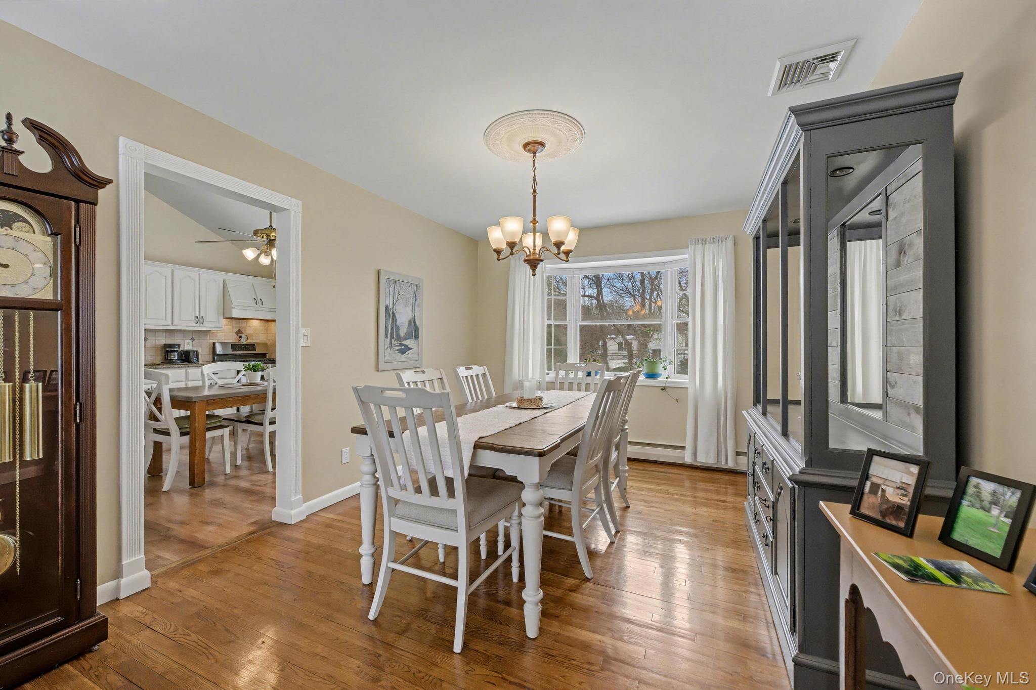 #13 photo, 31 Marshmallow, מחוז סאפוק Commack , NY 11725