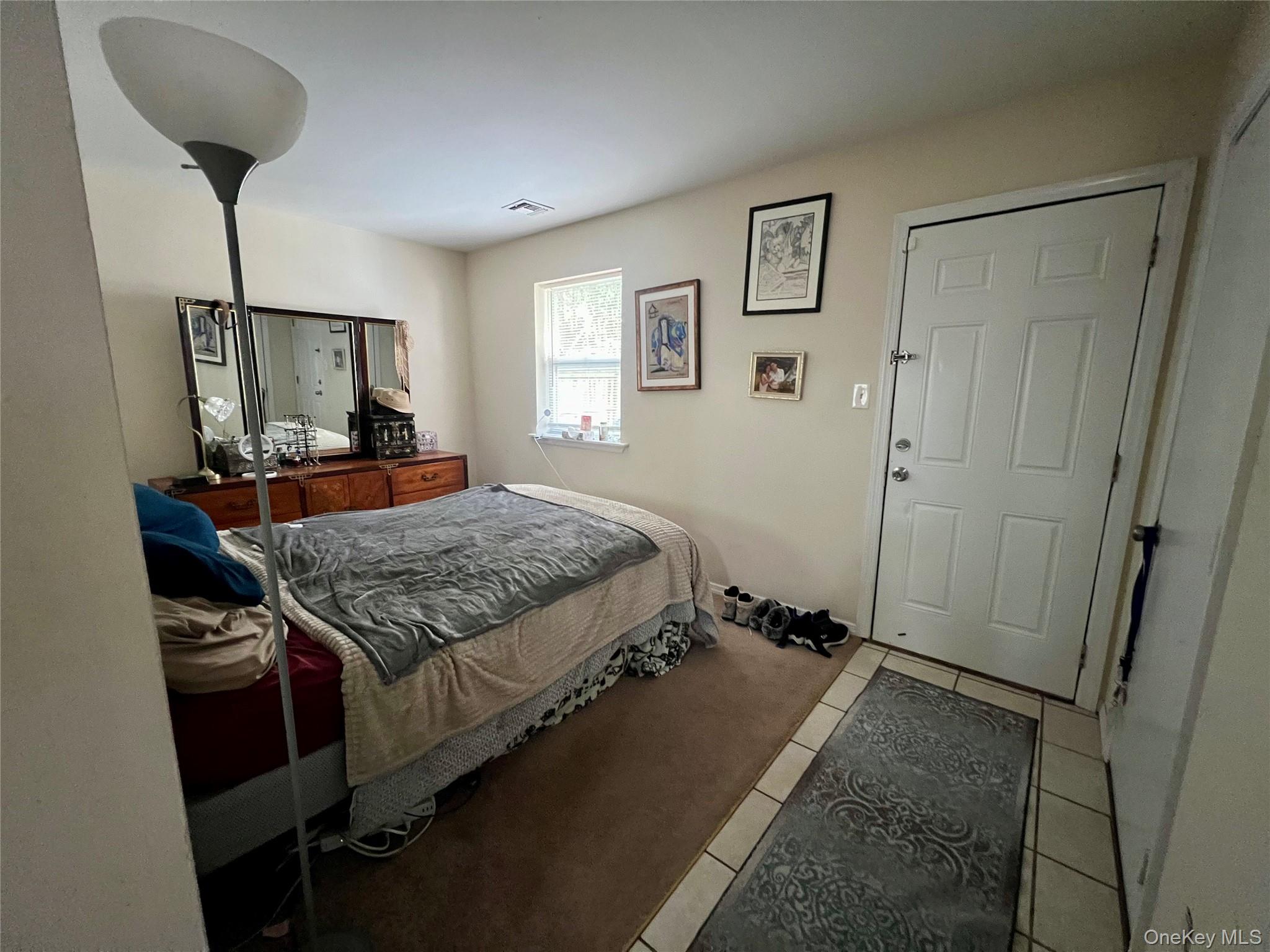 #6 photo, 10 Rutland Road, سوفولك Mastic , NY 11950