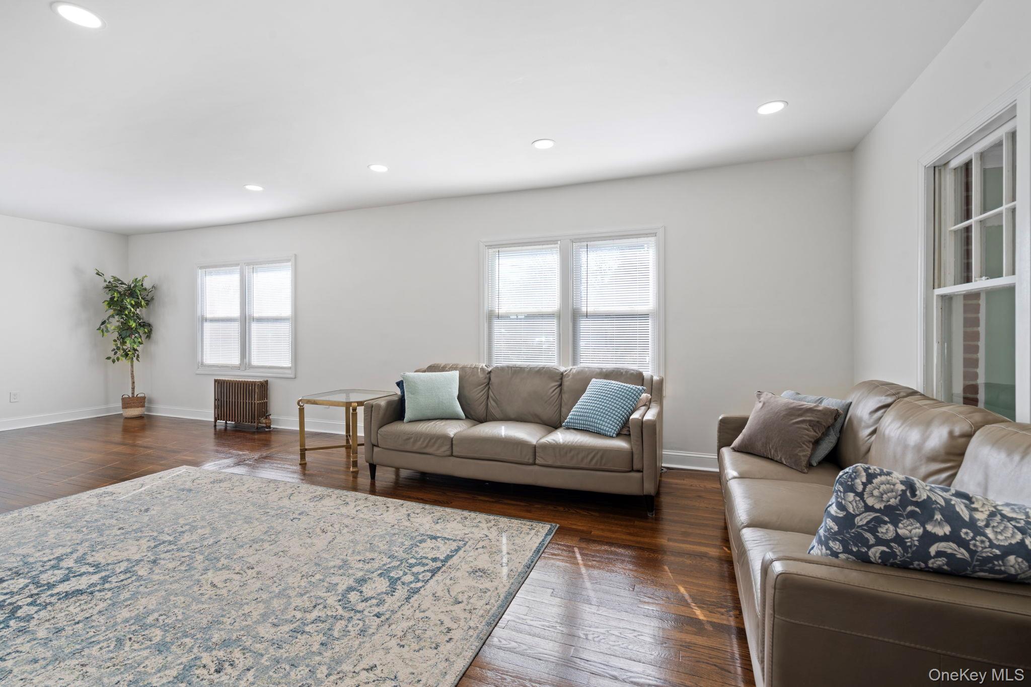 #5 photo, 41 Liberty Avenue, North Babylon , NY 11703