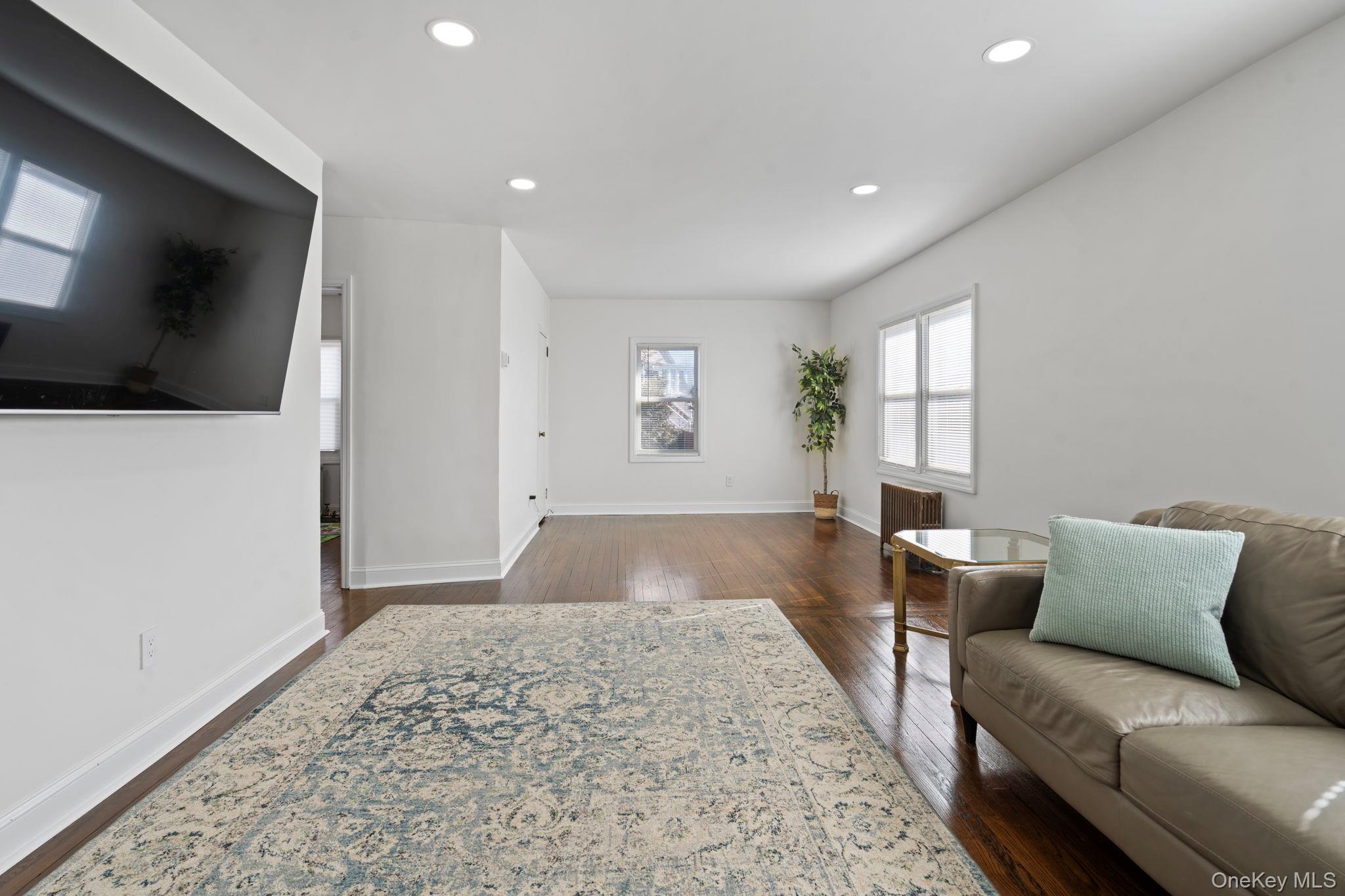 #6 photo, 41 Liberty Avenue, North Babylon , NY 11703