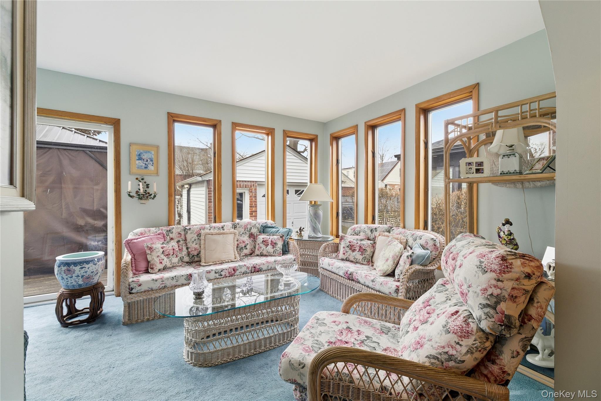 #20 photo, 93 Kenneth Place, 長島 New Hyde Park , NY 11040