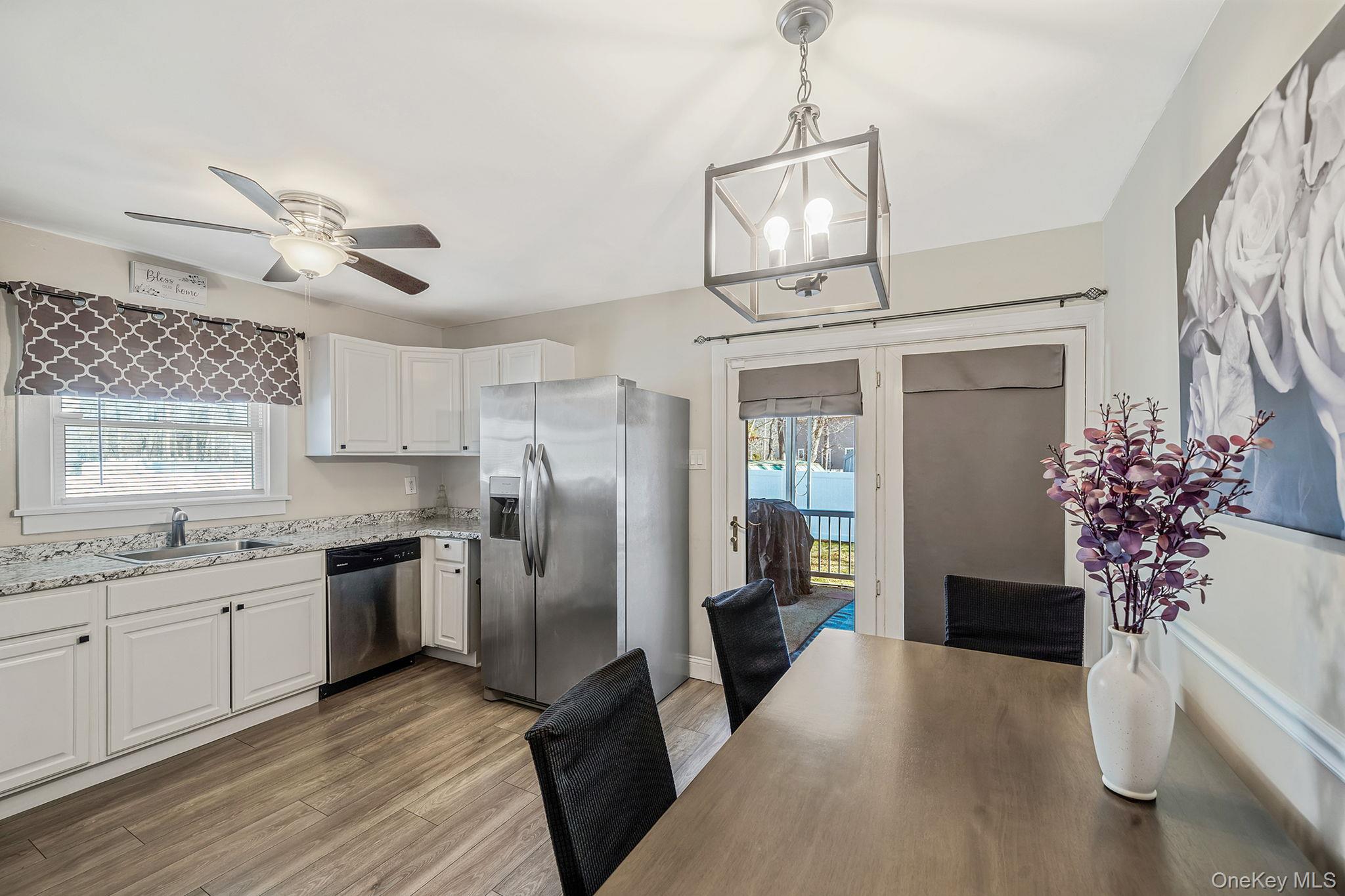 #7 photo, 77 Market Street, سوفولك Mastic Beach , NY 11951