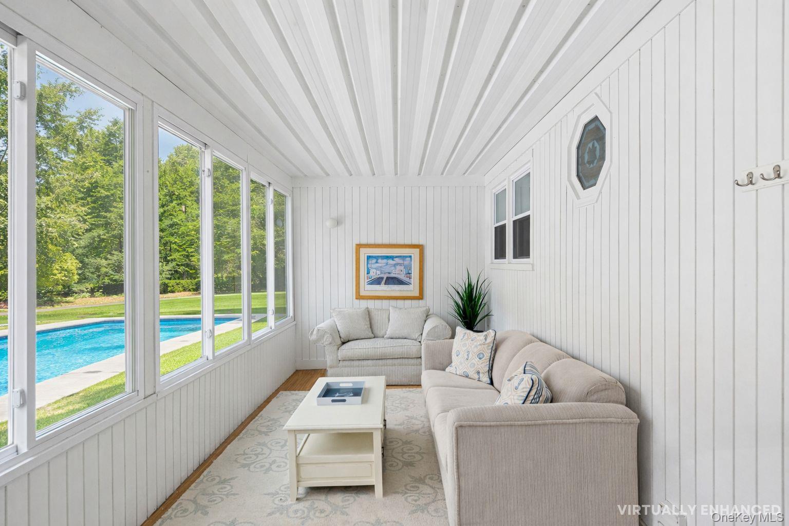 #11 photo, 61 Rogers Avenue, 东长岛 Westhampton Beach , NY 11978