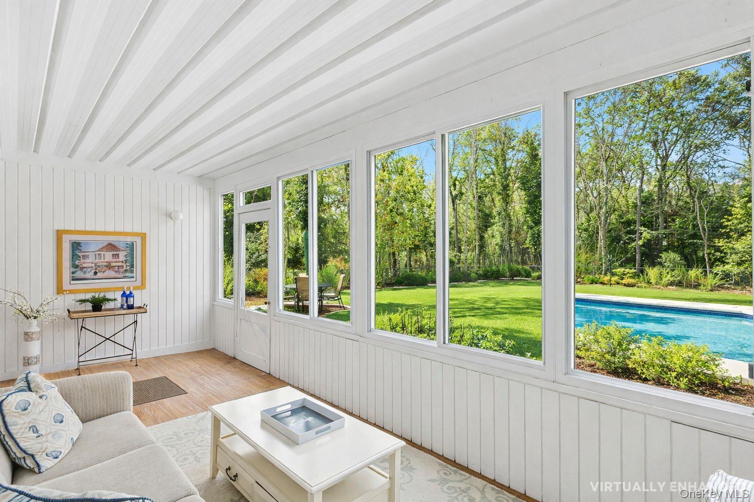 #12 photo, 61 Rogers Avenue, 东长岛 Westhampton Beach , NY 11978