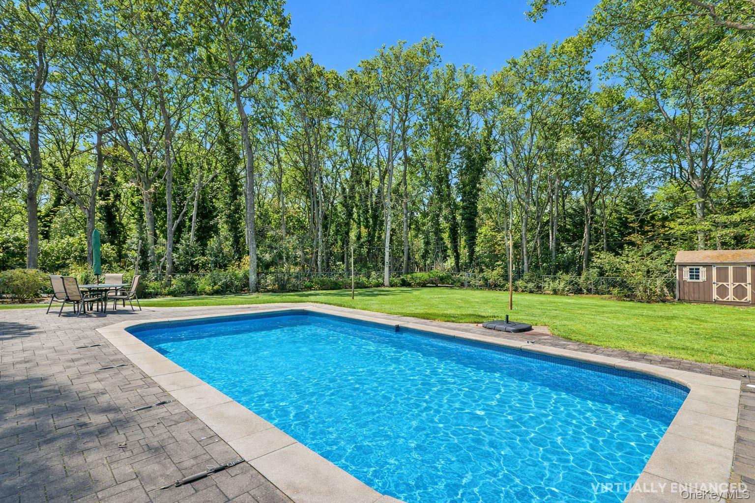 #13 photo, 61 Rogers Avenue, 东长岛 Westhampton Beach , NY 11978