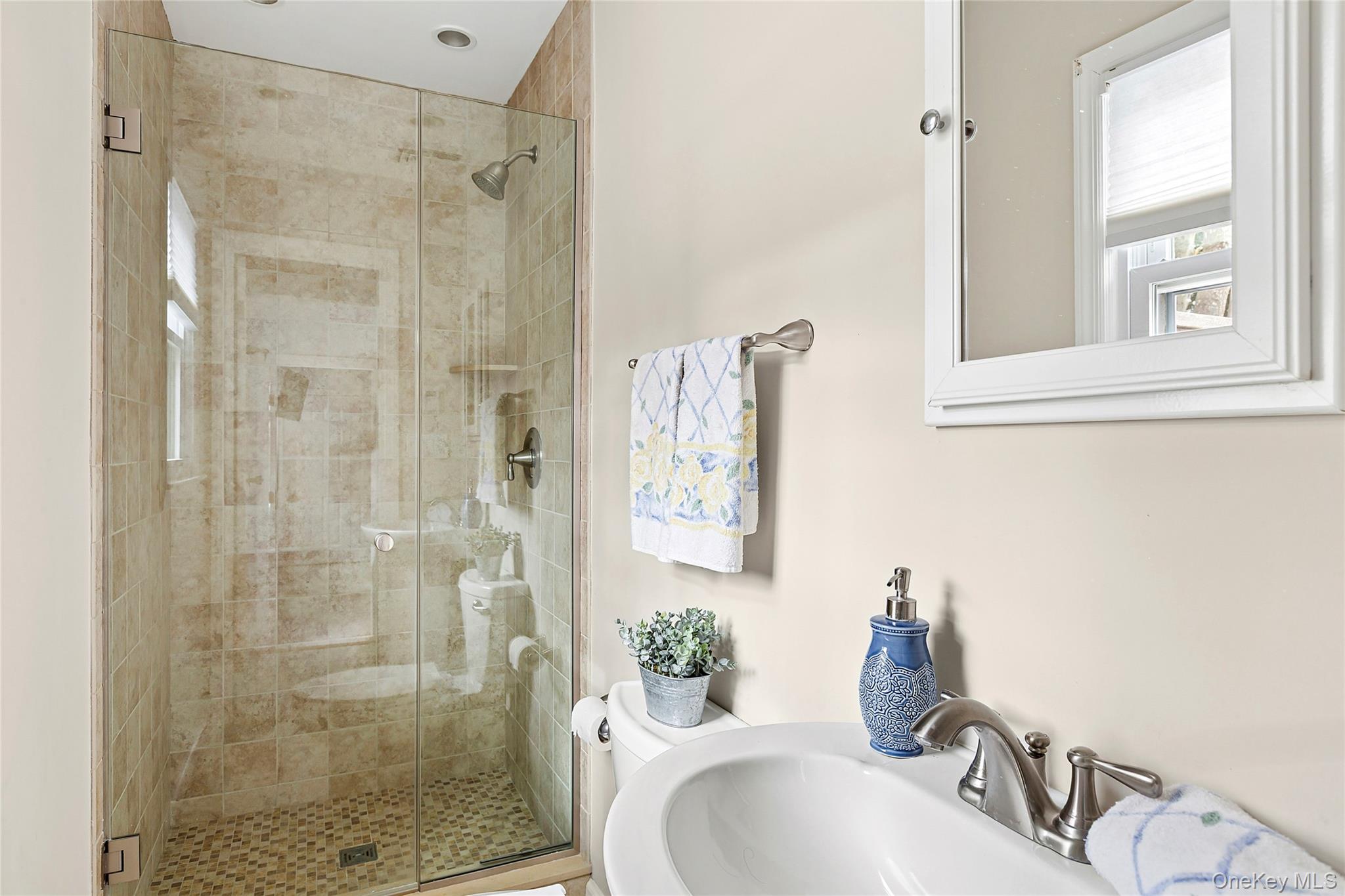 #5 photo, 61 Rogers Avenue, 东长岛 Westhampton Beach , NY 11978