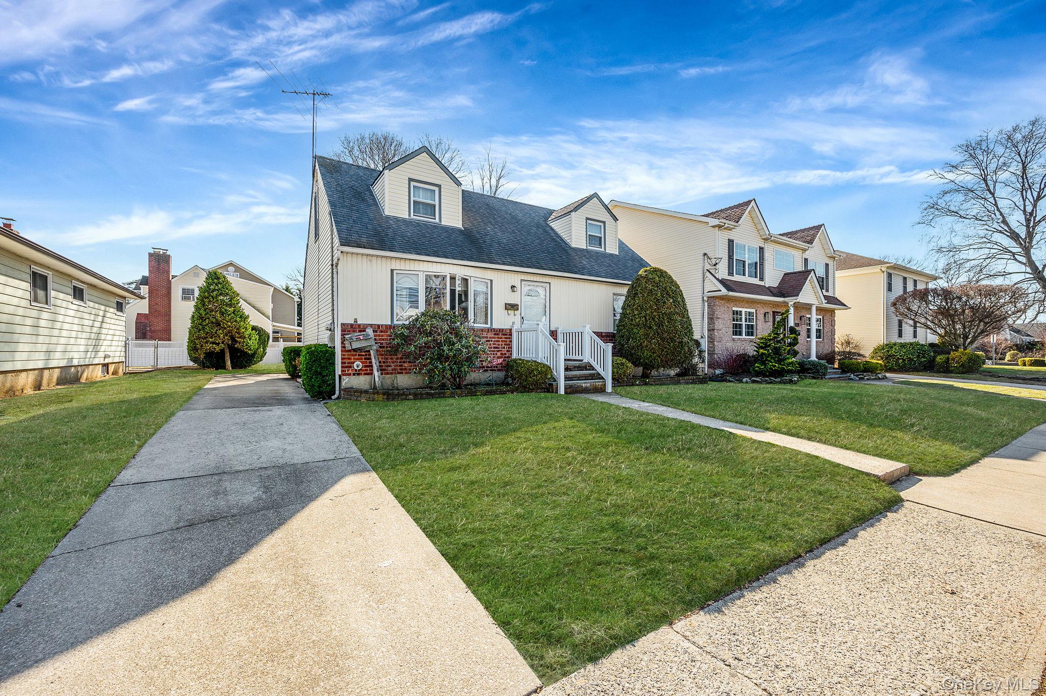 #4 photo, 1826 Camp Avenue, 長島 Merrick , NY 11566