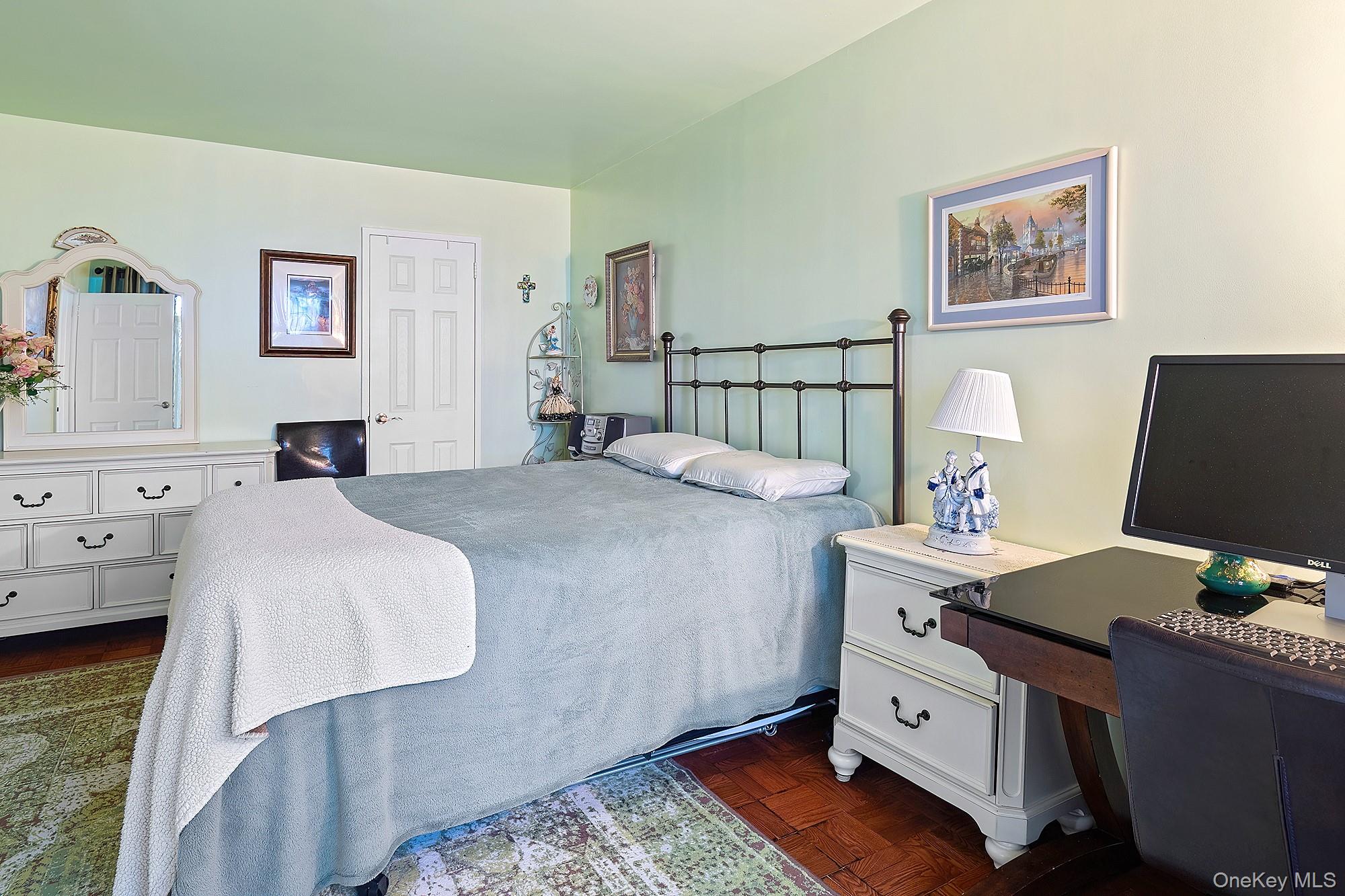 #17 photo, 3333 Henry Hudson Parkway, Бронкс ‖ Bronx , NY 10463