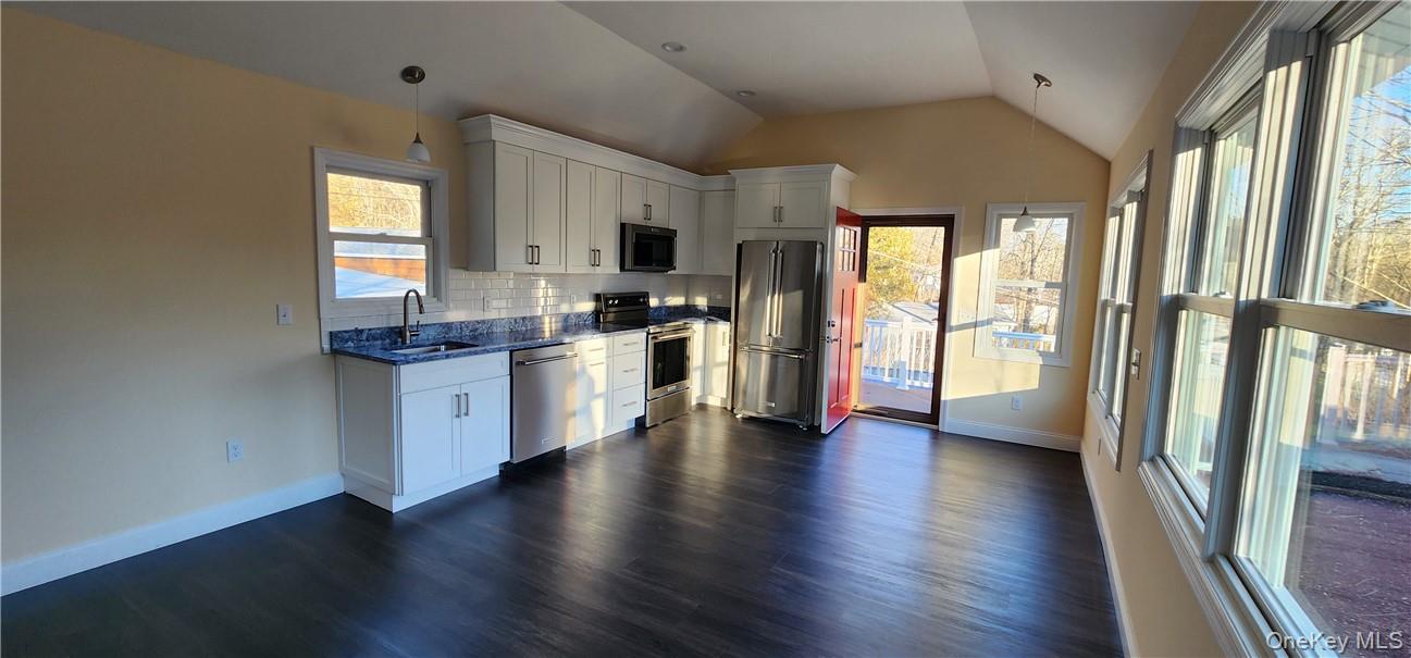 #10 photo, 11 Curry Road, Mahopac , NY 10541