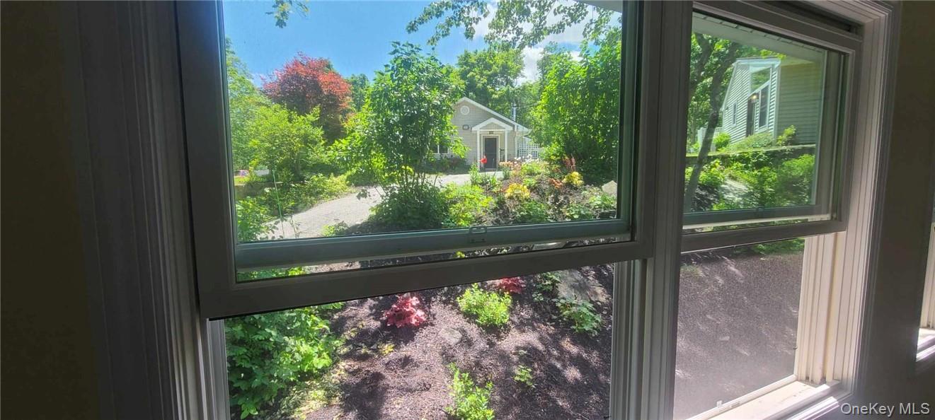 #8 photo, 11 Curry Road, Mahopac , NY 10541