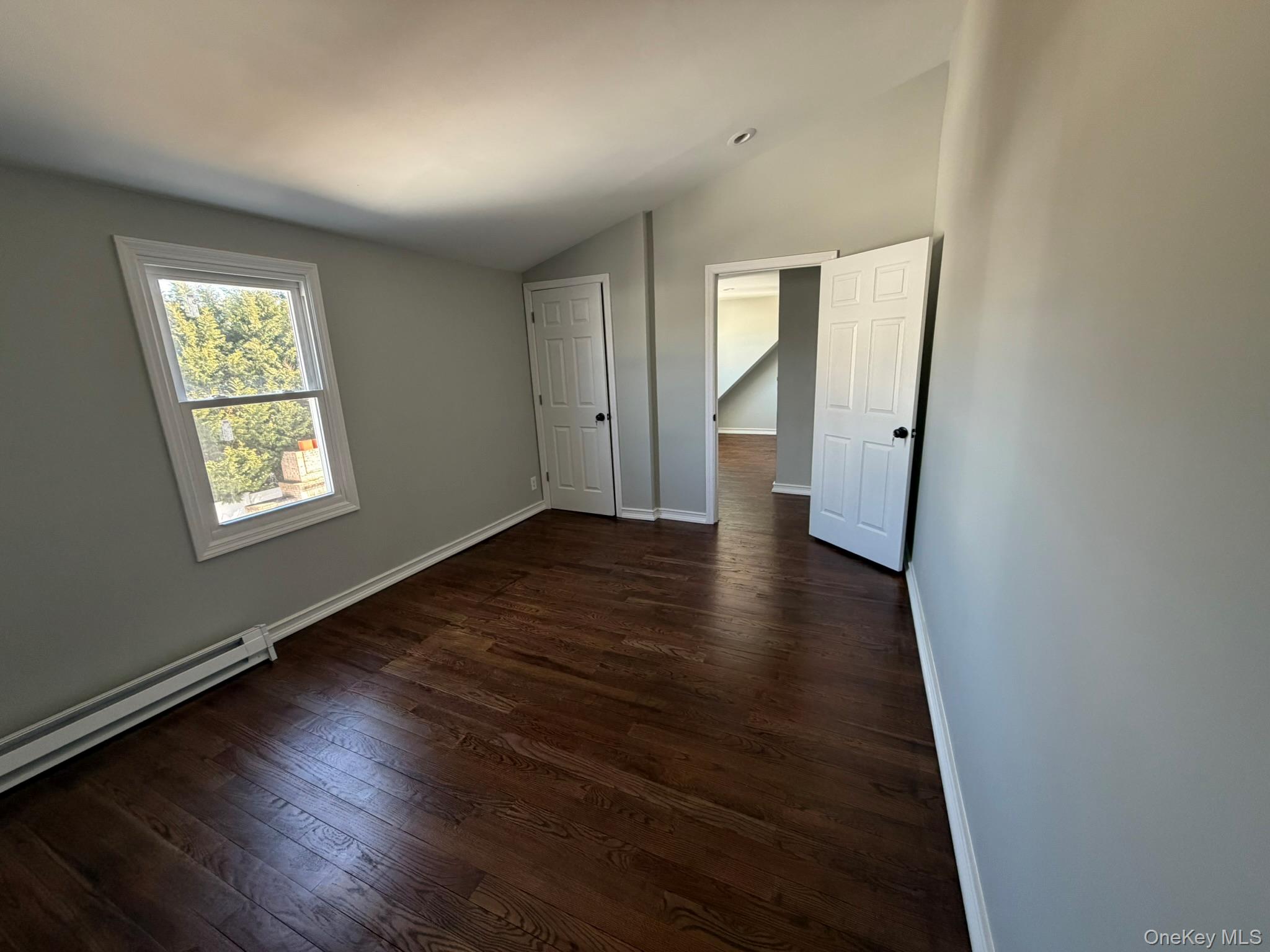 #12 photo, 2303 Pine Street, 롱 아일랜드 Seaford , NY 11783