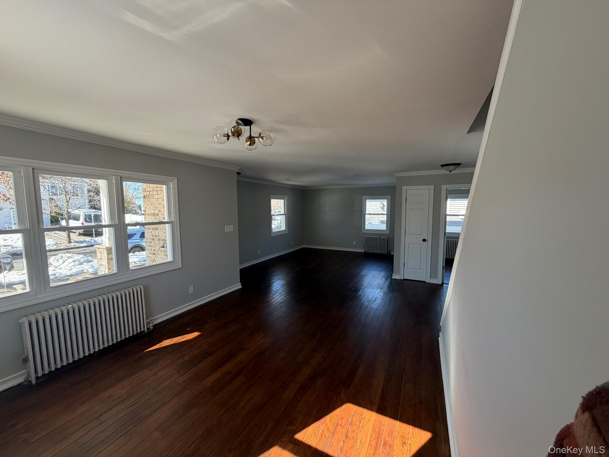 #5 photo, 2303 Pine Street, 롱 아일랜드 Seaford , NY 11783