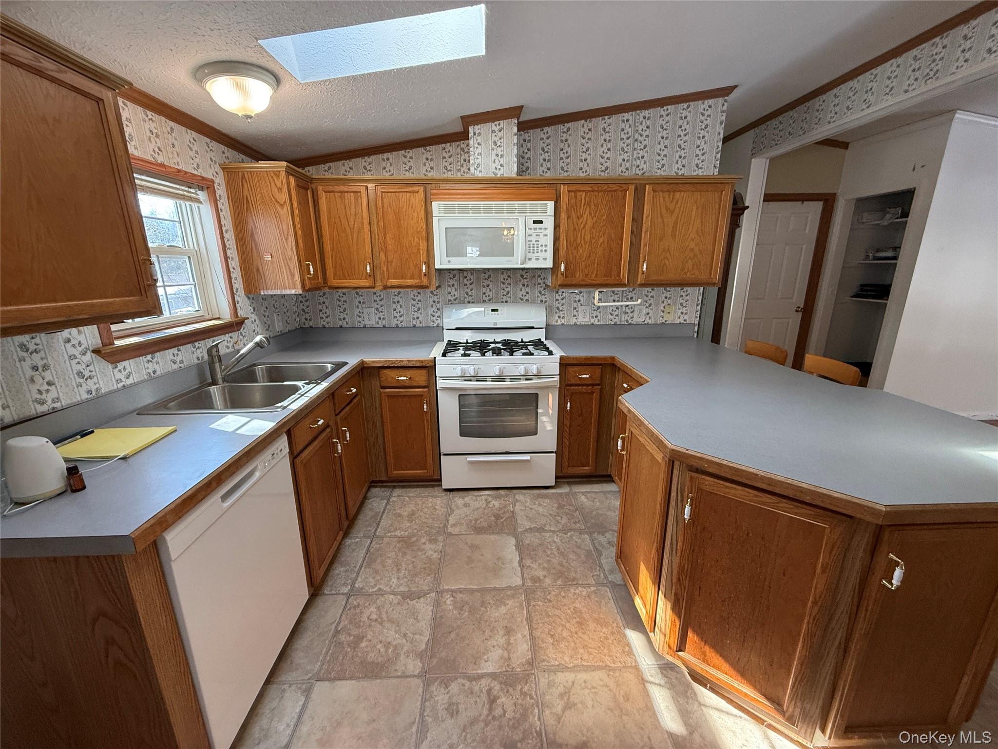 #13 photo, 217 Brittany Terrace, Rock Tavern , NY 12575