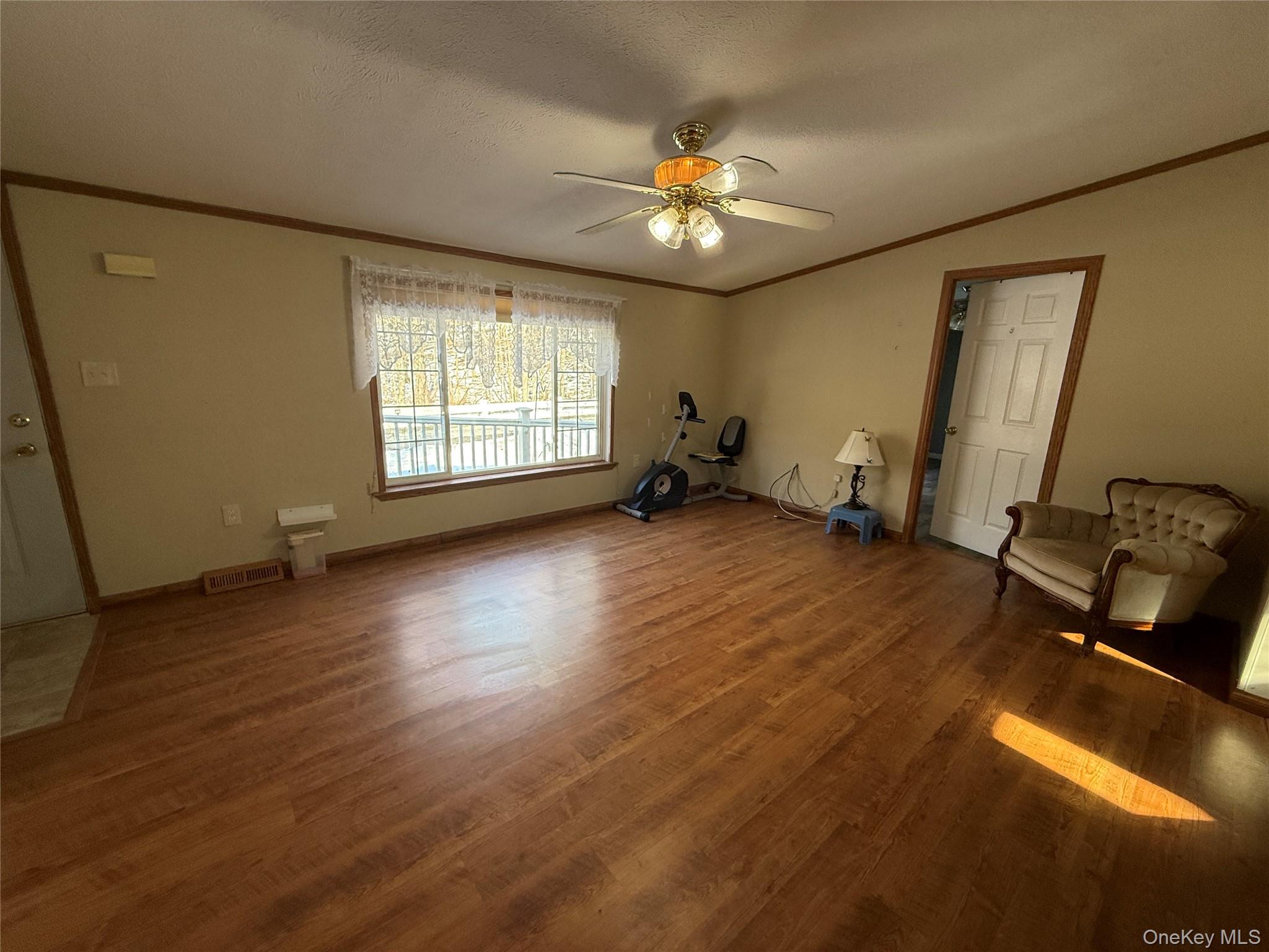 #14 photo, 217 Brittany Terrace, Rock Tavern , NY 12575