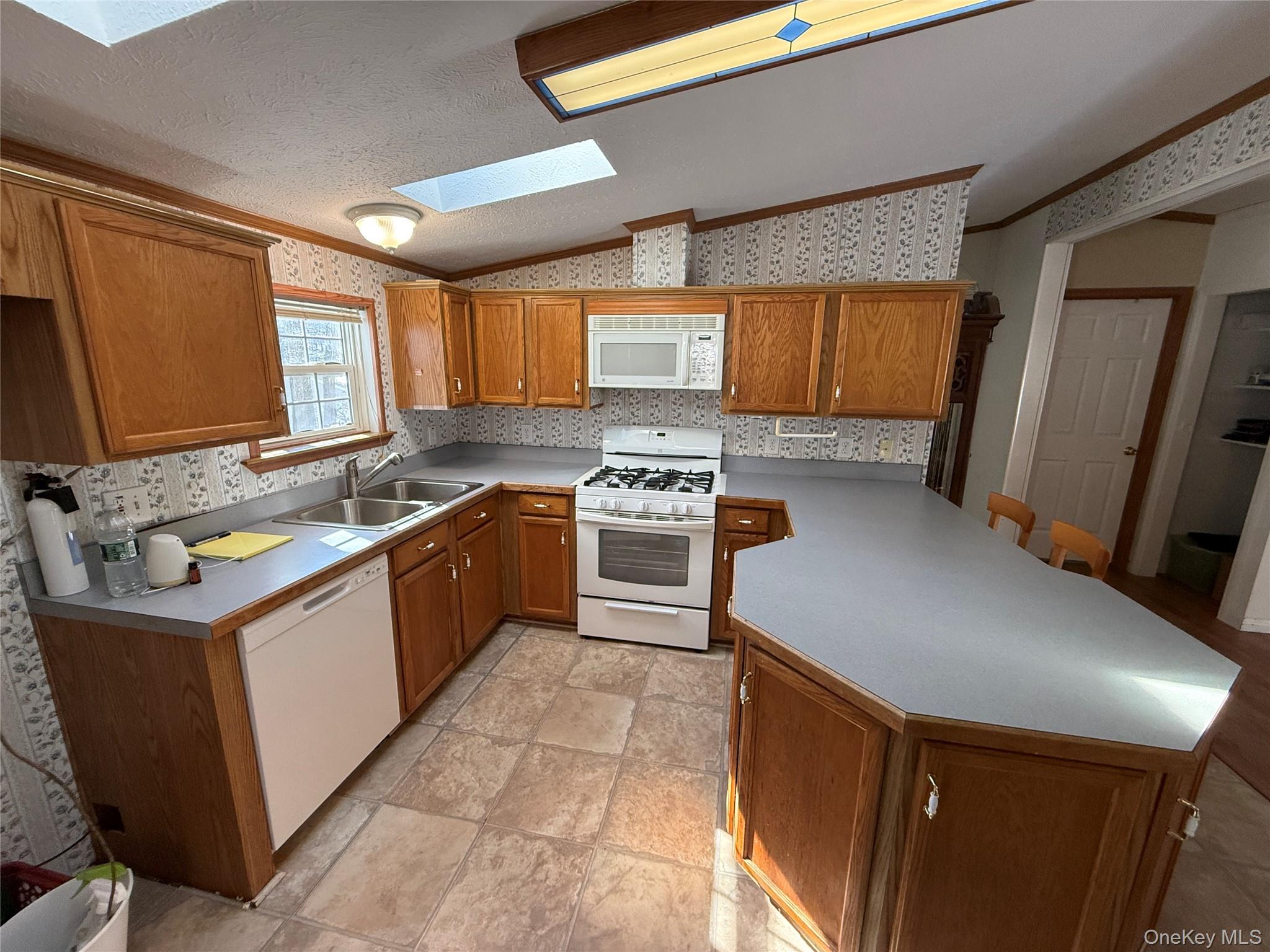 #3 photo, 217 Brittany Terrace, Rock Tavern , NY 12575