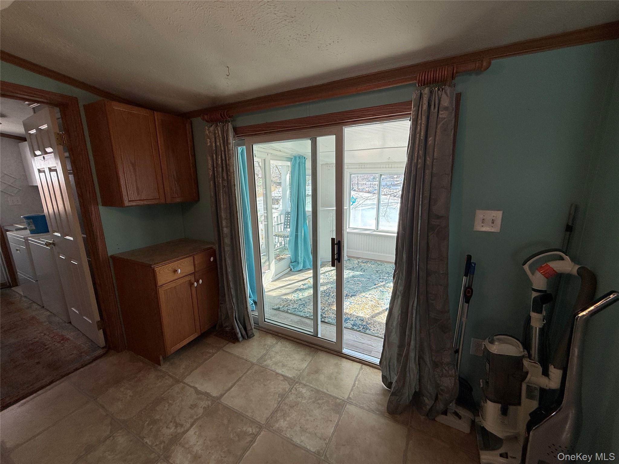 #9 photo, 217 Brittany Terrace, Rock Tavern , NY 12575