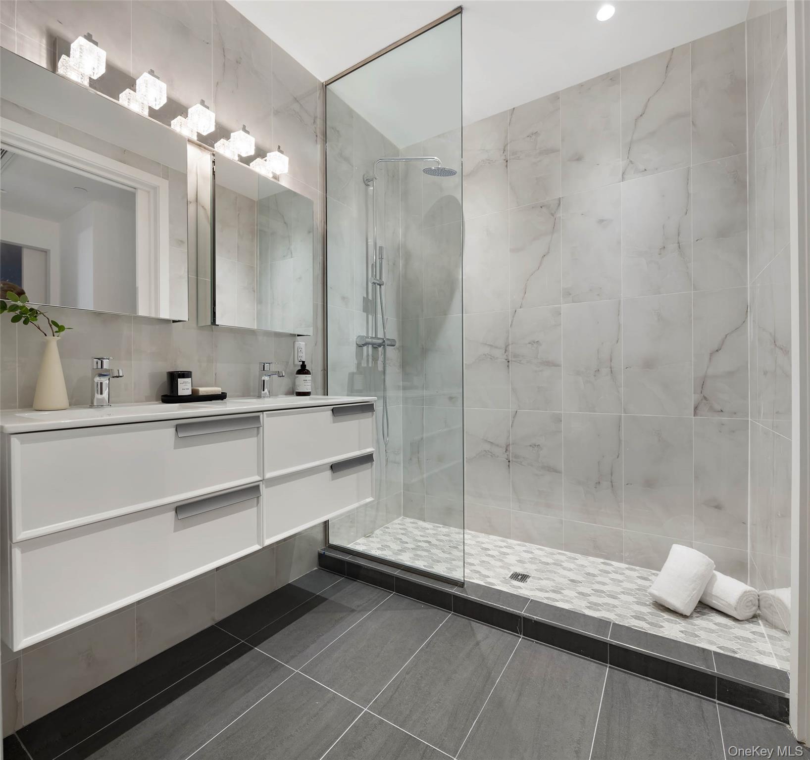 #11 photo, 128 W 26th Street, मैनहटन New York (Manhattan) , NY 10001