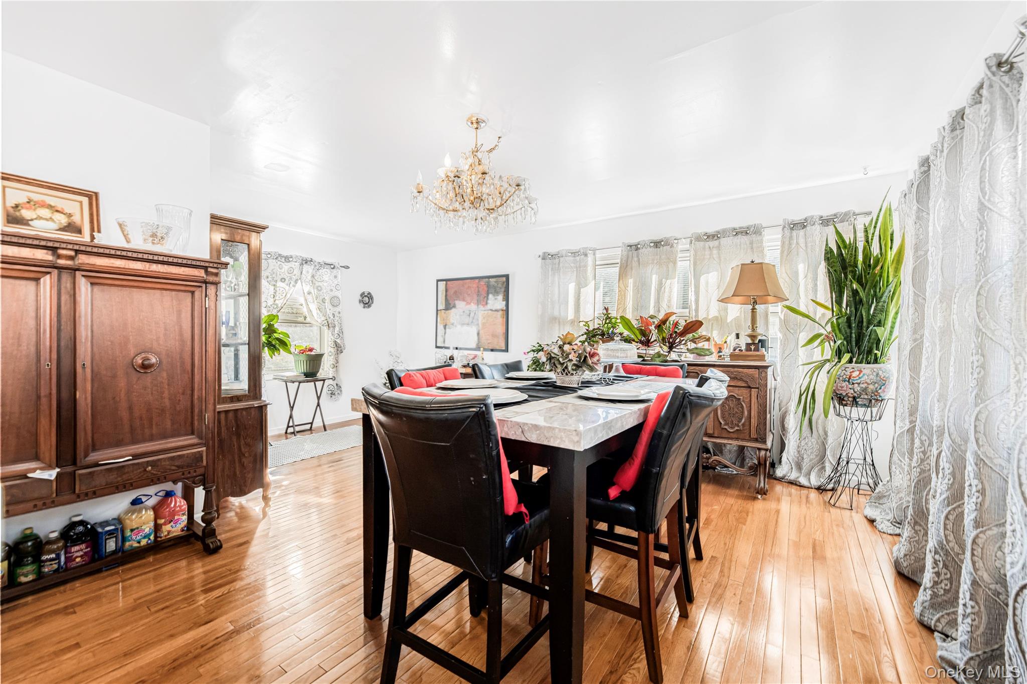 #17 photo, 233 Clunie Avenue, Yonkers , NY 10703