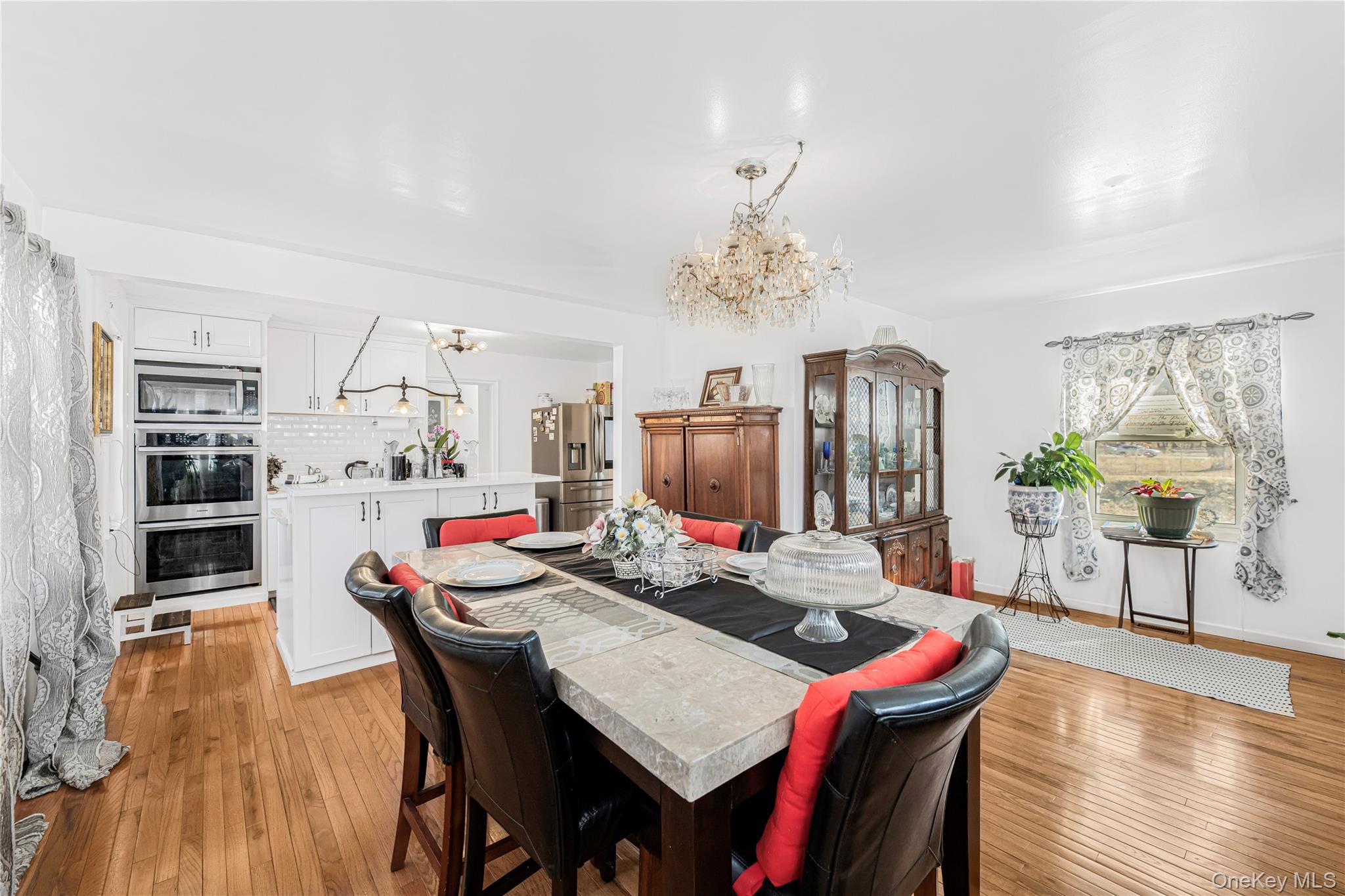 #18 photo, 233 Clunie Avenue, Yonkers , NY 10703