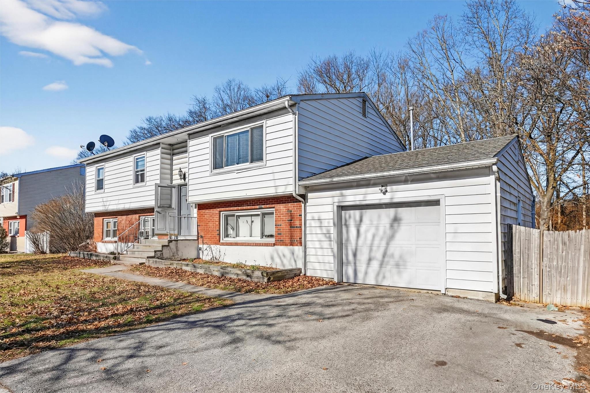 #5 photo, 129 Vails Gate Heights Drive, New Windsor , NY 12553