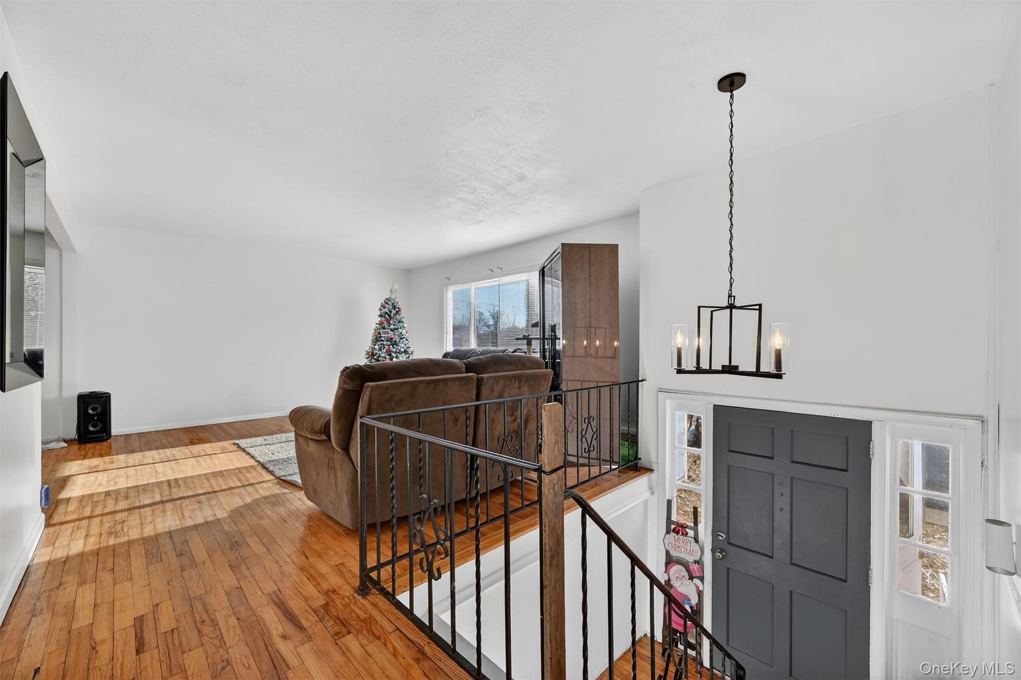 #7 photo, 129 Vails Gate Heights Drive, New Windsor , NY 12553