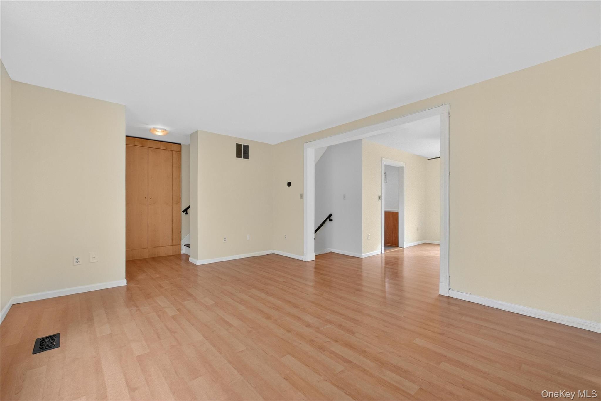 #13 photo, 15 Helen Court, Beacon , NY 12508